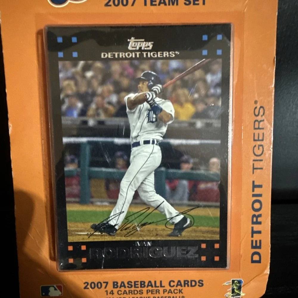 Topps 2007 Detroit Tigers Baseball Card Team Set Pack - factory sealed 14‎ Cards - Picture 4 of 4